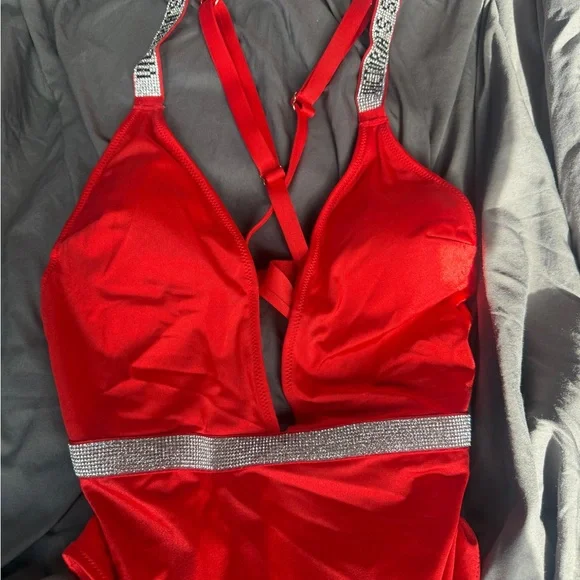 Victoria's Secret Bling Strap Swimsuit Fiery Red One-Piece sz medium new w/o tag - Picture 5 of 10